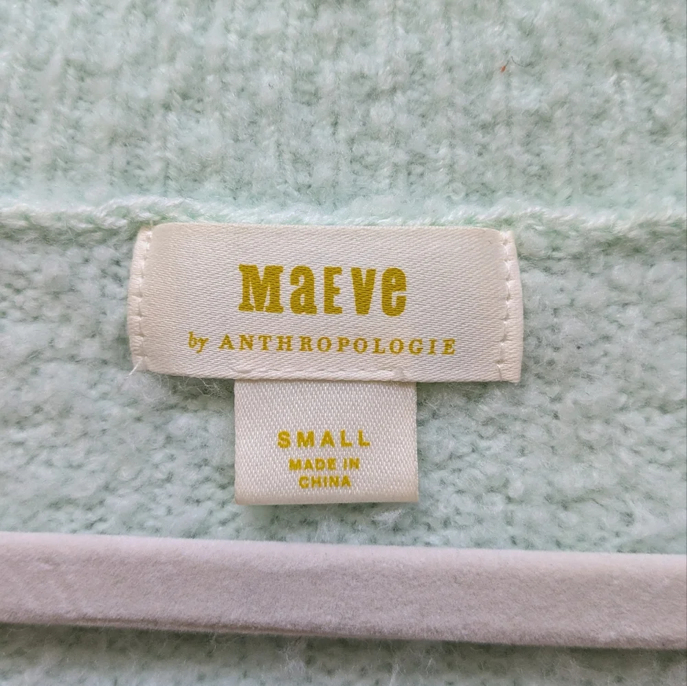 Maeve Cozy Green V-Neck Sweater Plush Knit - Picture 3 of 4